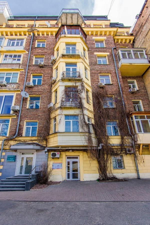 2-Х Кімнатна Квартира Поруч Із Бессарабським Ринком 키예프 외부 사진